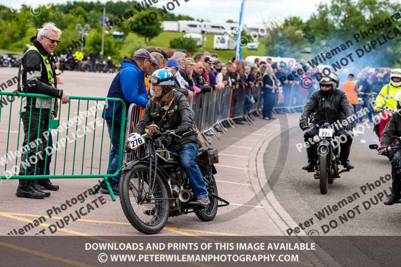 Vintage motorcycle club;eventdigitalimages;no limits trackdays;peter wileman photography;vintage motocycles;vmcc banbury run photographs